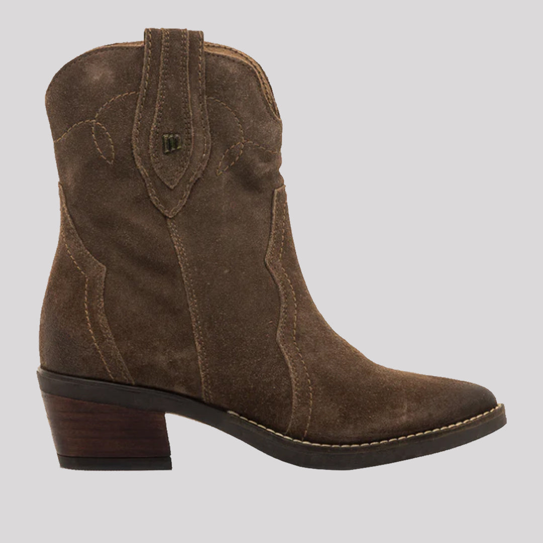 BOTAS Y BOTINES CAMPEROS