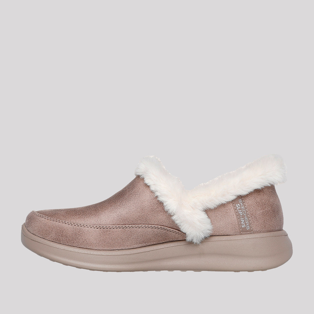 SLIP-INS: COZY ESCAPE