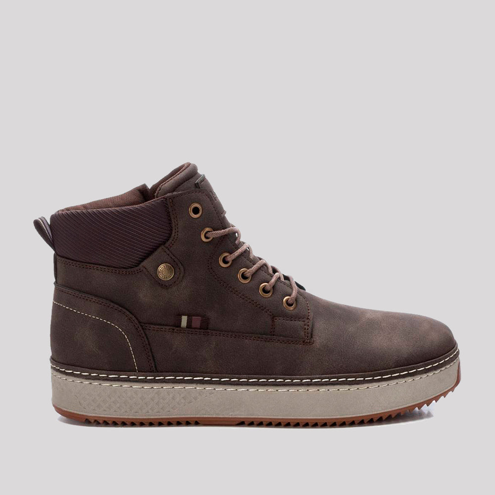 BOTA PANAMÁ PISO GRIS