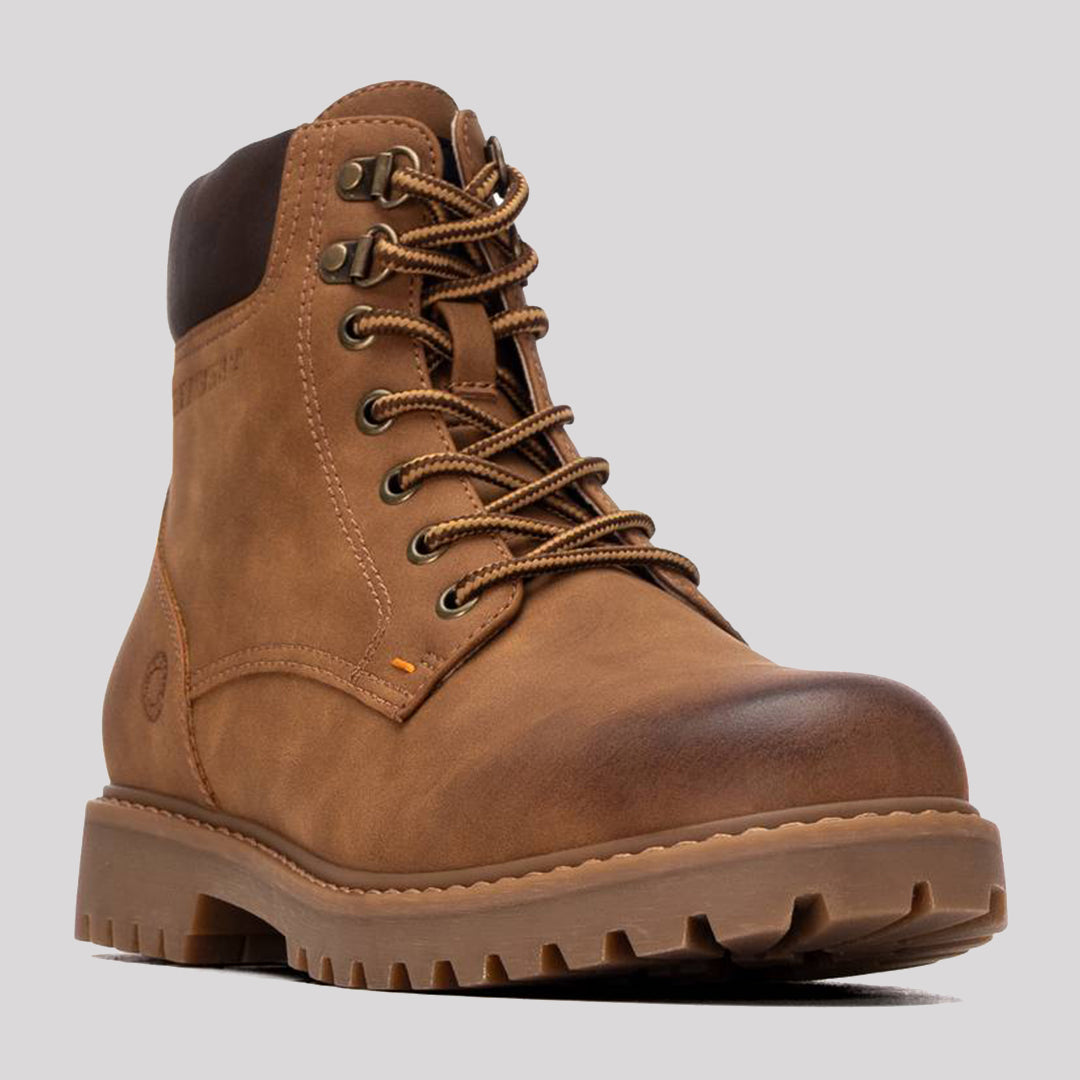 BOTA ACORDONADA SUELA TRACK