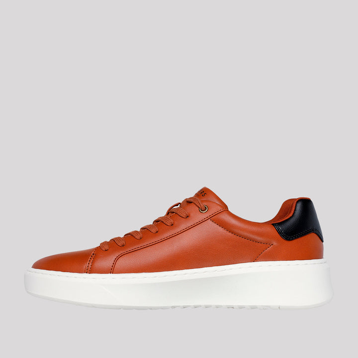 COURT BREAK- SUIT SNEAKER