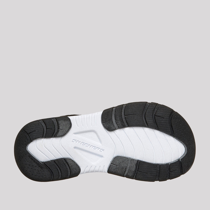 TREAD SEEKER