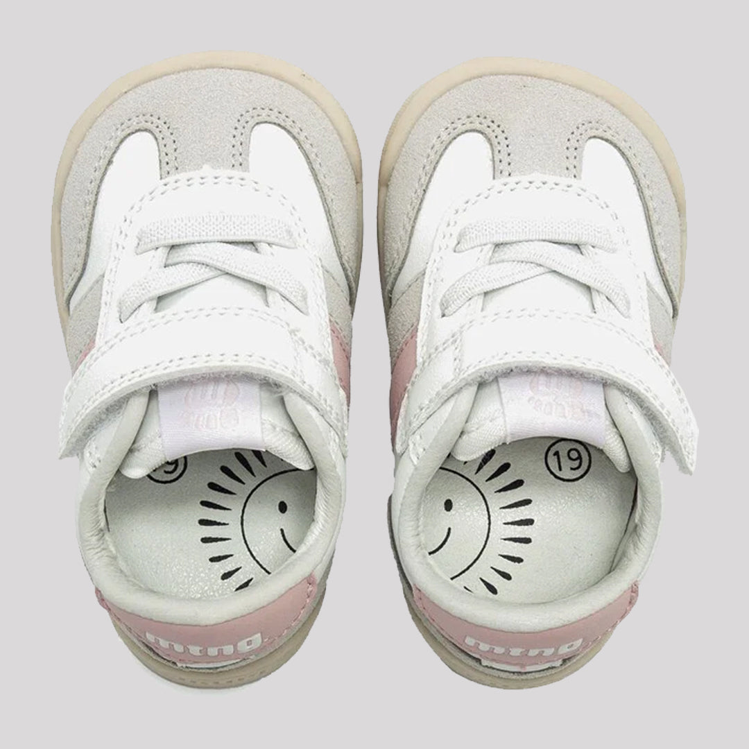 FREE BABY - BAREFOOT