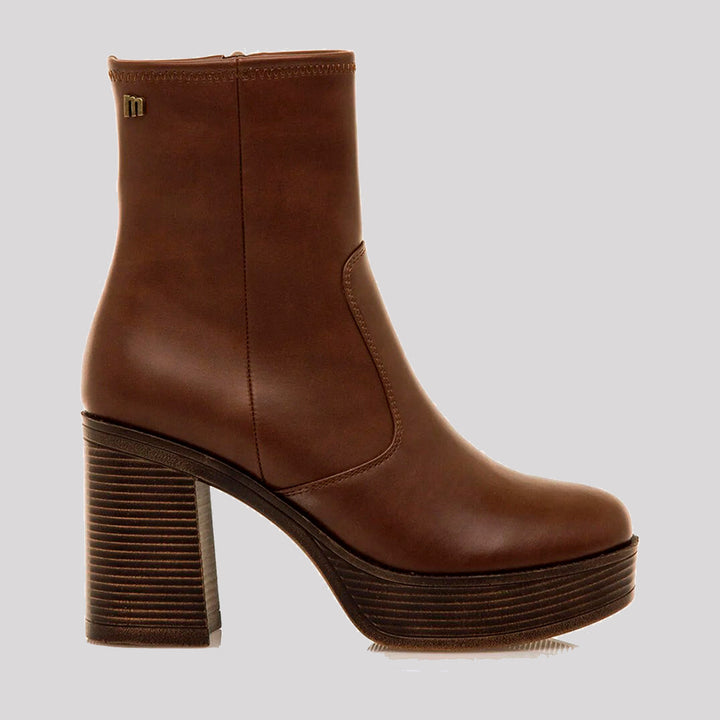 BOTIN LISO TACON ALTO