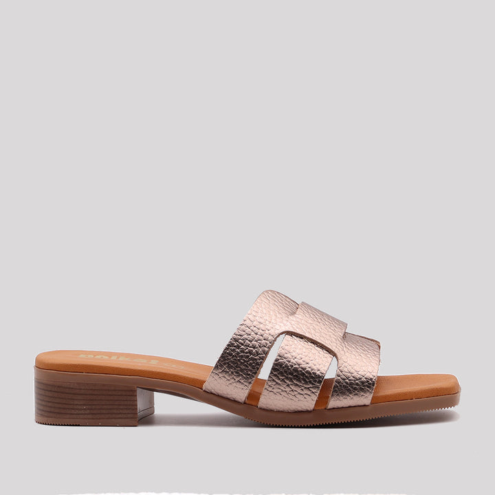 PINKY PIEL