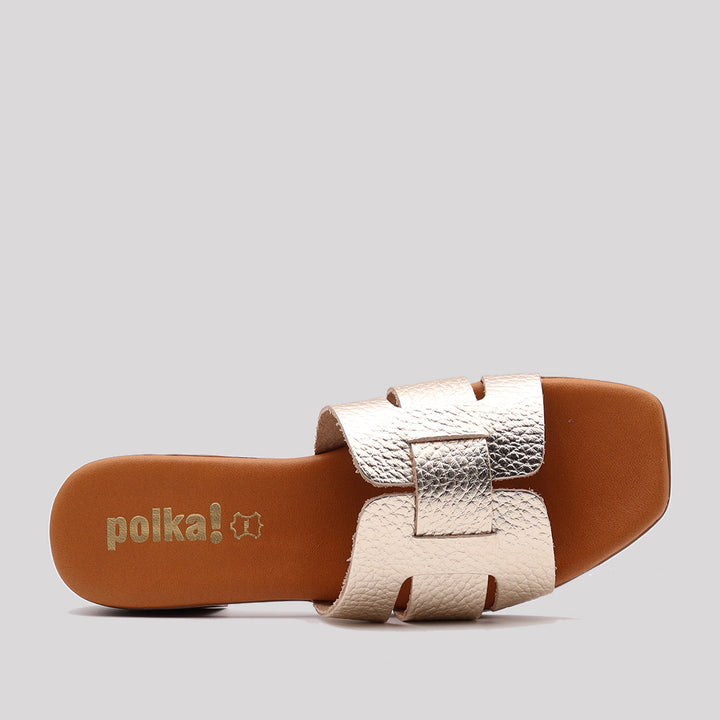PINKY PIEL